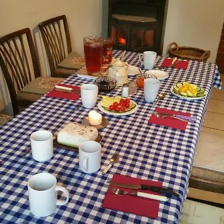 Gasthof Deru Vendeghaz Es Lovasudvar