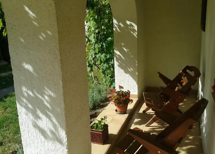 Derű és Lovasudvar 3*
